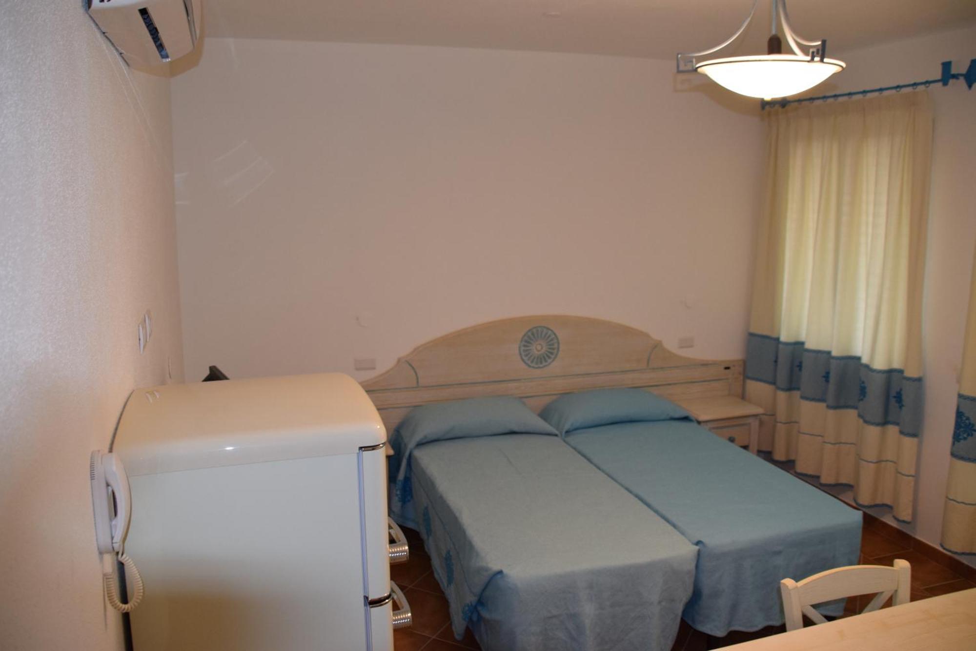 Residence Leonardo Da Vinci Orosei Kültér fotó