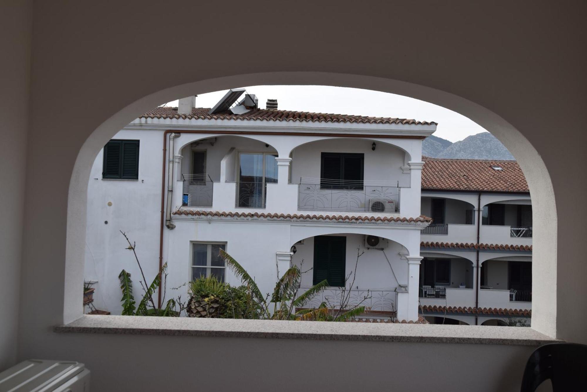 Residence Leonardo Da Vinci Orosei Kültér fotó
